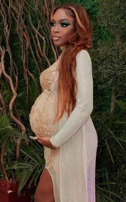 Toie Roberts pregnant with her baby boy
